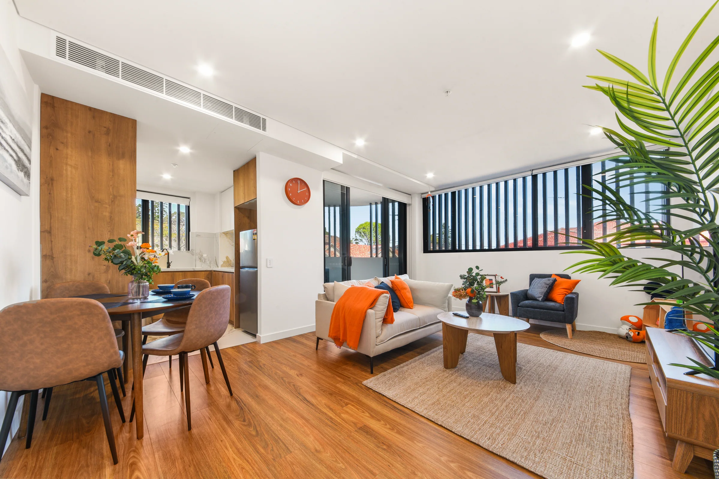 Furnished apartment in Burwood