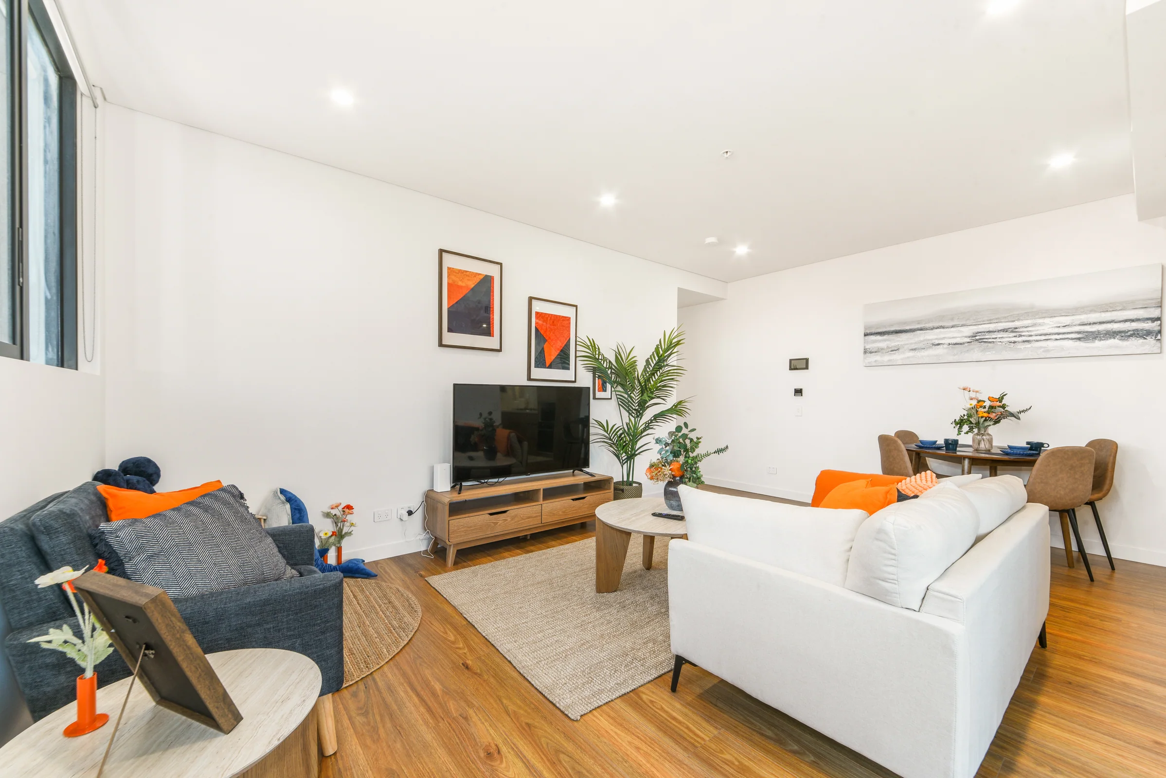 Fully furnished two-bedroom apartment on Conder Street additional property photo 11